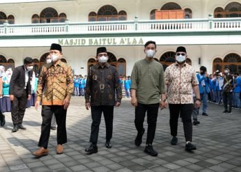 Walikota Gibran Saat Peletakan Batu Pertama Perluasan Gedung Ponpes dan SMA Budi Utomo Solo