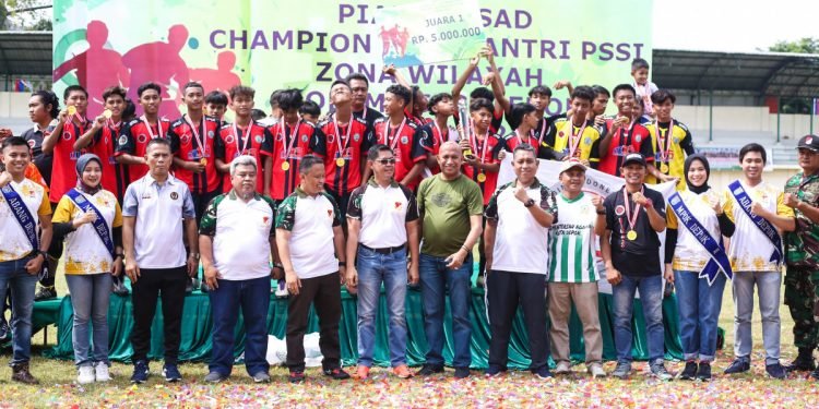 Dandim 0508/Depok Kolonel Inf Elvino Yudha Kurniawan  saat Penutupan Liga Santri tingkat Kodim Depok