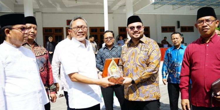 Mendag bersama Pengurus Ponpes Budi Utomo dan Pengurus DPD LDII Surakarta