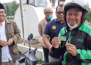 Ojol yang Hafal Surat Pendek Mendapat Voucher Gratis Pertalite