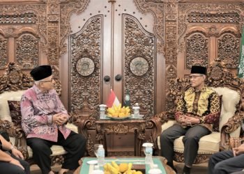 Jajaran Pengurus DPP LDII diterima PP MUhammadiyah. (LINES)