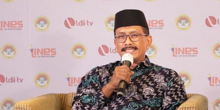 Guru Besar Ilmu Sejarah Universitas Diponegoro, Singgih Tri Sulistyono. (LINES)