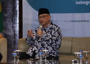 Ketua Umum DPP LDII KH Chriswanto Santoso mengatakan, peran media sangat penting bagi perkembangan sebuah organisasi. Hal itu disampaikan saat acara Silaturahim Syawal Departemen Komunikasi, Informasi dan Media DPP LDII dan LINES. Foto: LINES.