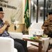 Ketum DPP LDII KH Chriswanto Santoso saat menerima kunjungan Menteri Perdagangan, Zulkifli Hasan Sabtu, 10/06 (LINES).