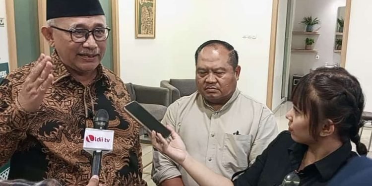 Ketum DPP LDII saat konferensi pers. (LINES)