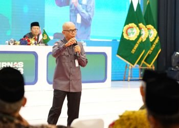 Jaksa Agung Muda Intelijen RI, Redha Manthovani saat memaparkan materi pada Rakernas LDII. (LINES)
