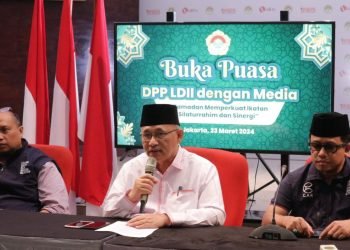 Ketum DPP LDII KH. Chriswanto Santoso saat memberikan keterangan pada media. (LINES)