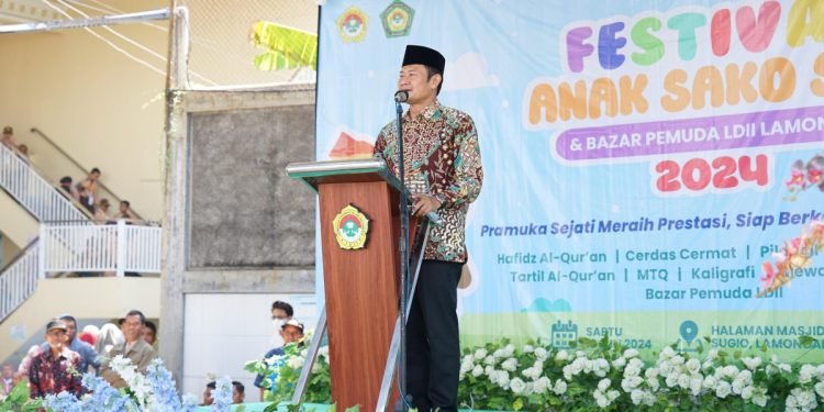 Bupati Lamongan Yuhronur Efendi (LINES).