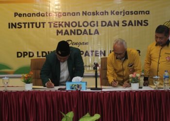 Penandatanganan MoU ITS Mandala dan LDII Jember. (LINES)