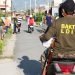 Warga LDII Palu melaksanakan kerja bakti. (LINES).