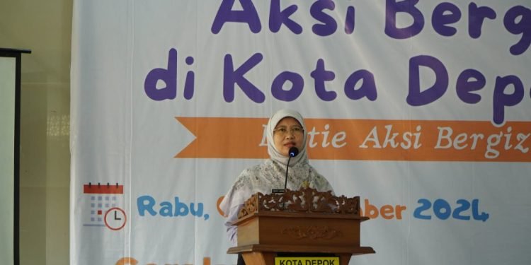 Kepala Dinas Kesehatan Kota Depok, dr. Mary Liziawati saat membuka acara Aksi Bergizi se-Kota Depok di Ponpes Roudhotul Qur'an.