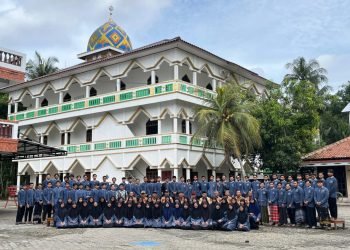 Dewan Penasihat DPD LDII Kota Tangerang dan Tangerang Selatan mengunjungi sejumlah pondok pesantren naungan DPW LDII Jawa Tengah. Foto: LINES