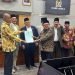 Panitia Kerja (Panja) Haji Komisi VIII DPR RI saat menerima rekomendasi dari LDII terkait pembahasan RUU ibadah haji dan umroh. (LINES)