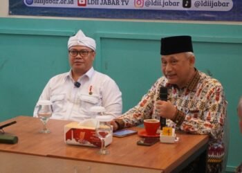 Ketua DPW LDII Jabar bersama Ketum DPP LDII. (LINES)