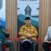Ketua DPW LDII Jabar dan Ketum DPP LDII pada sesi acara di TVRI Jabar. (LINES)