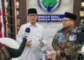 Menteri Desa Pembangunan Daerah Tertinggal, dan Transmigrasi (Mendes PDT), Yandri Susanto bersama Ketum DPP LDII Dody Taufiq Wijaya. (LINES)
