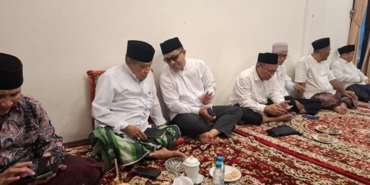 KH Said Aqil Siradj saat menyambut para tamu, termasuk dari LDII. (LINES)